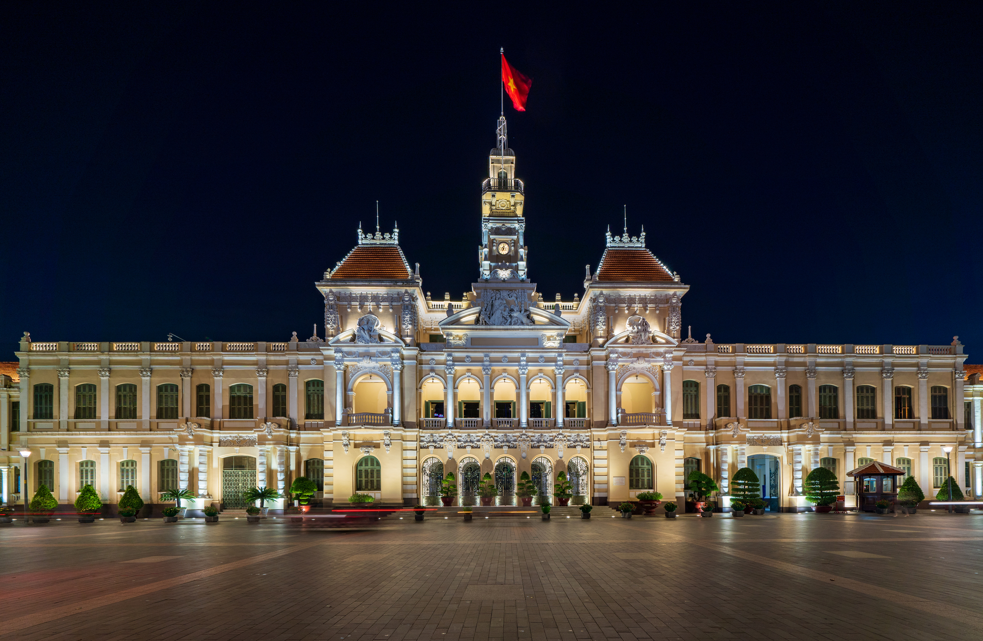 人民委員会庁舎
