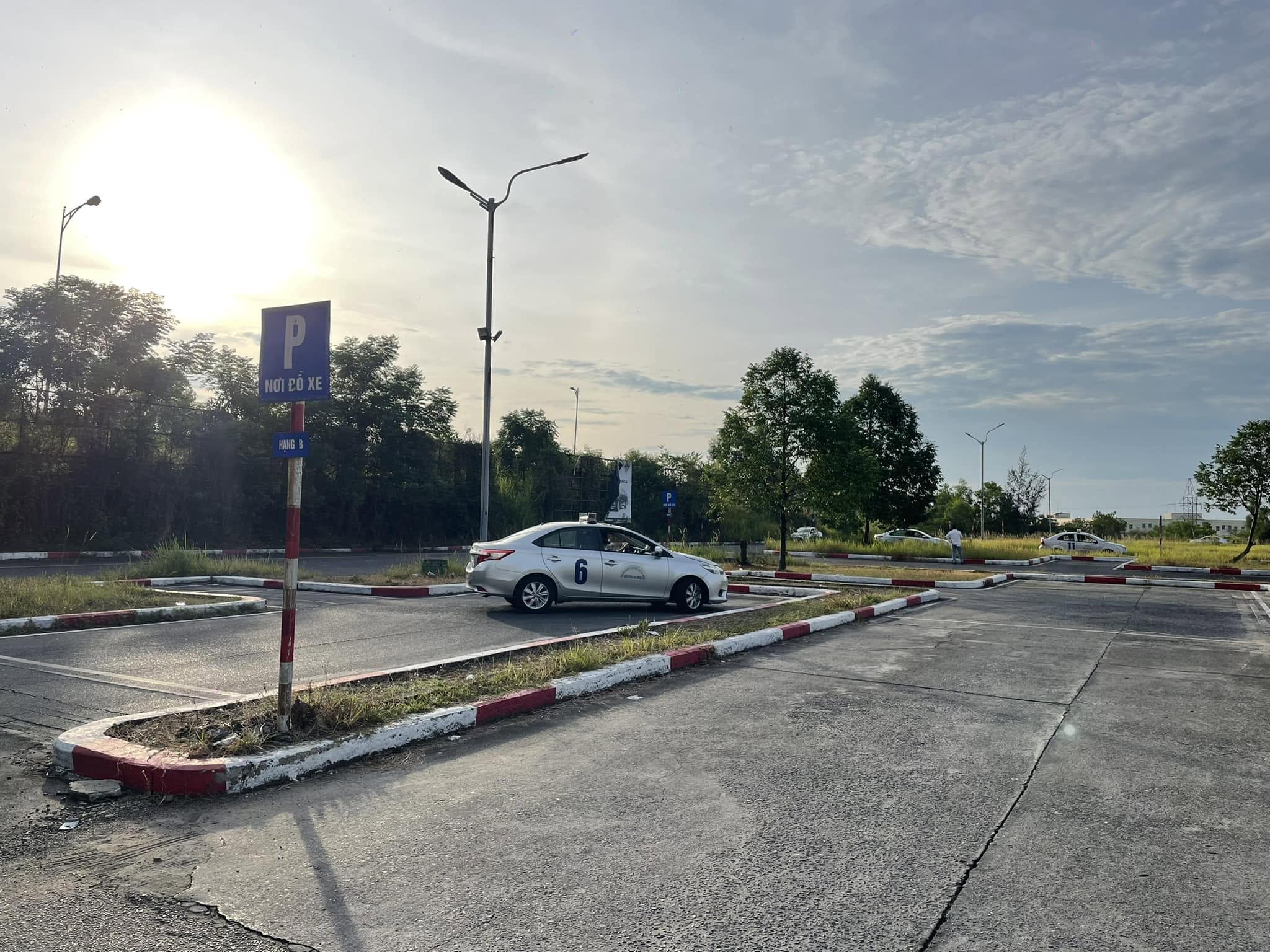 自動車学校視察